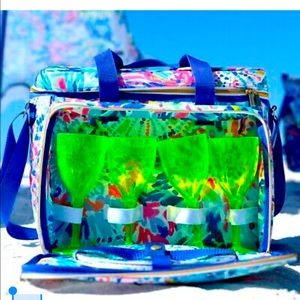 Lilly Pulitzer Picnic Cooler Bag with plates & wine glasses
